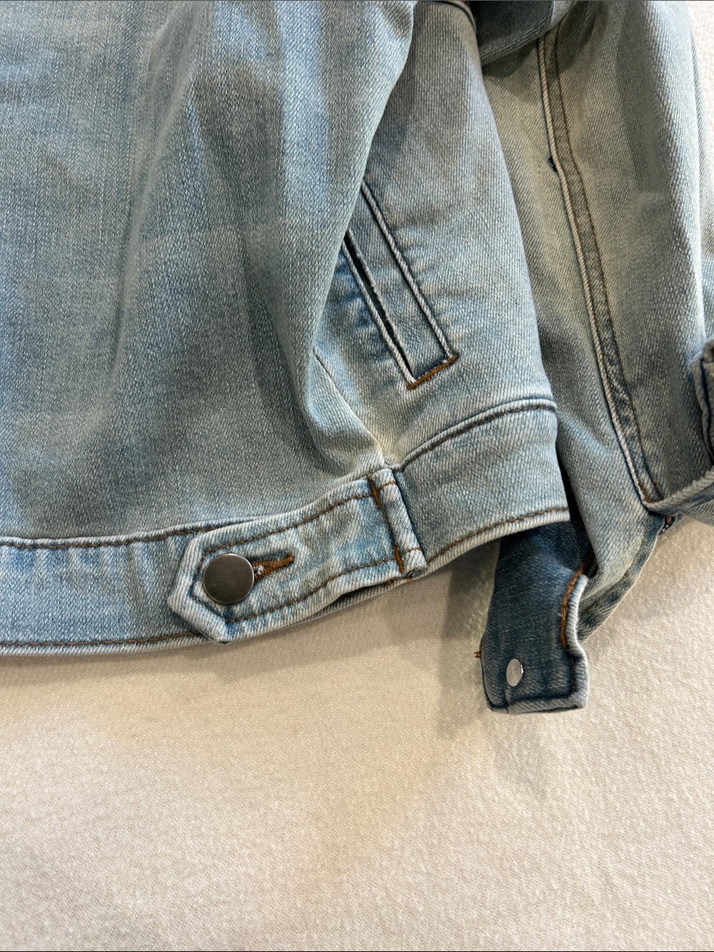 Kut from the Kloth Light Blue Denim Jacket - Picture 4 of 4